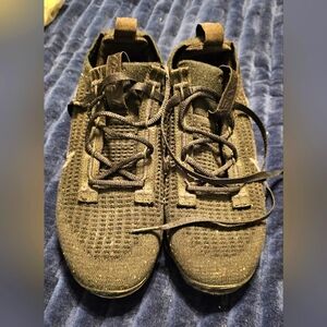 Nike Air Vapormax 2021 FK Flyknit GS Triple Black DB1550-001 Size 5Y